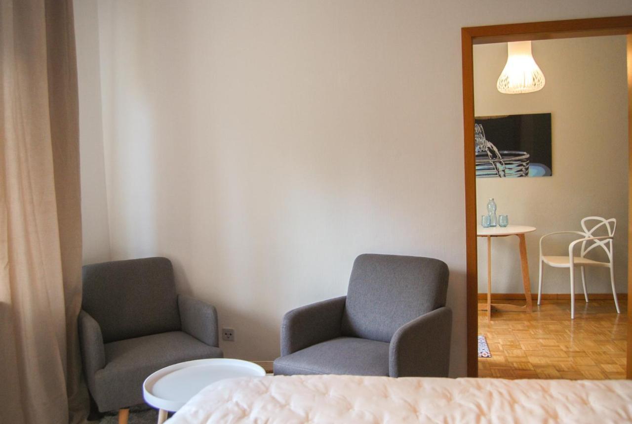 Gaestehaus An Der Moseltherme ทราเบิน-ทราร์บาค ภายนอก รูปภาพ
