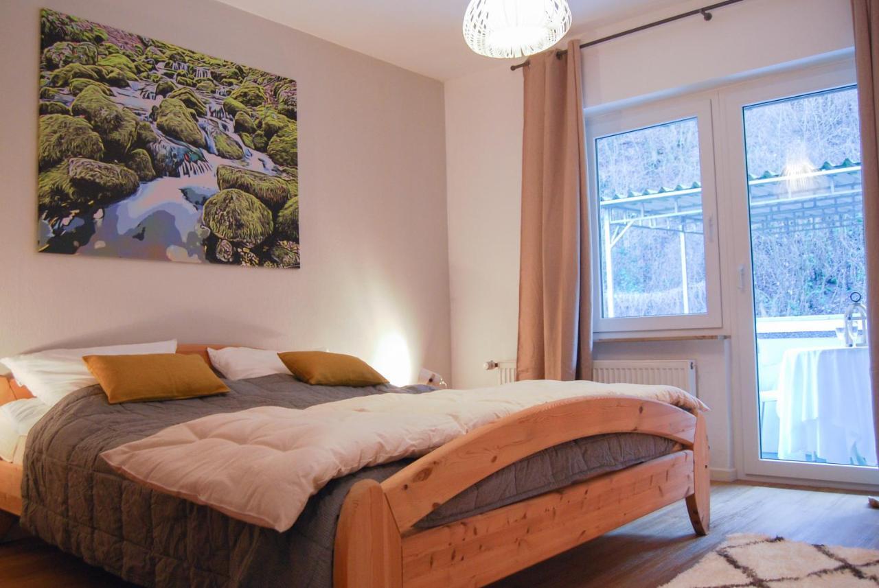 Gaestehaus An Der Moseltherme ทราเบิน-ทราร์บาค ภายนอก รูปภาพ