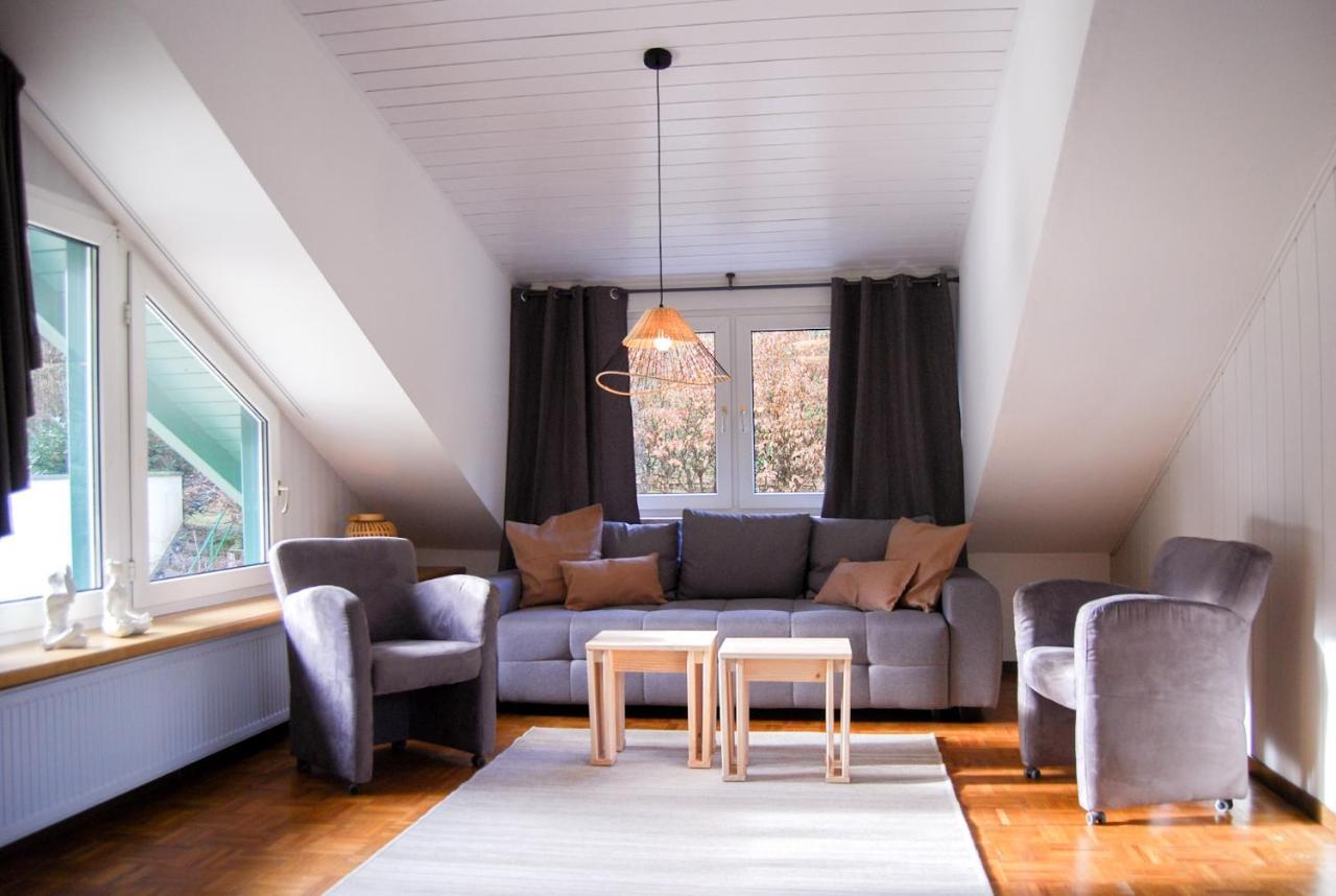 Gaestehaus An Der Moseltherme ทราเบิน-ทราร์บาค ภายนอก รูปภาพ